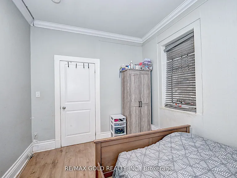 3-15 Ainslie St S #13 — Photo 14