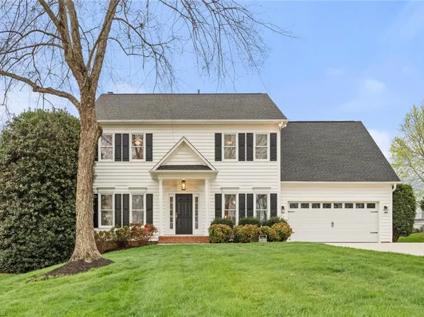 132 Lonetree Cir, Advance, NC 27006