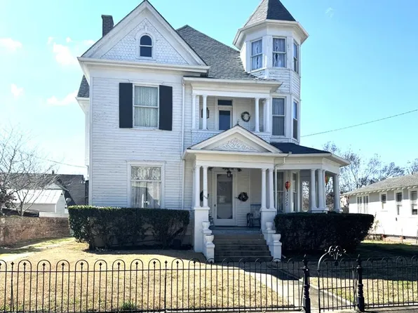 608 Washington St, Natchez, MS 39120