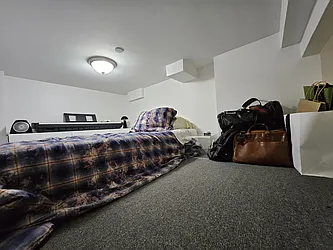 Rented by Julien Aractingi, LREB