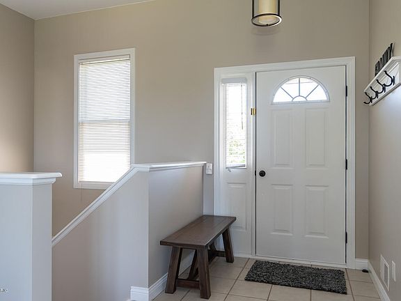 2nd image of 27668 Birmingham Ct