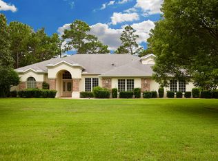 9467 Hernando Ridge Rd, Weeki Wachee, FL 34613