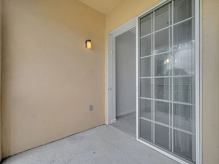 817 Terrace Ridge Cir — Photo 24