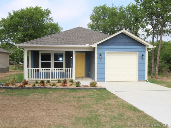 2818 N Iroquois Ave, Tulsa, OK 74106