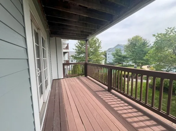 501 Commerce Dr Unit 4206, Braintree, MA 02184