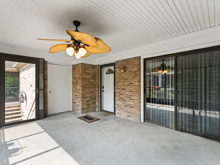 10331 Shelbyville Rd — Photo 6