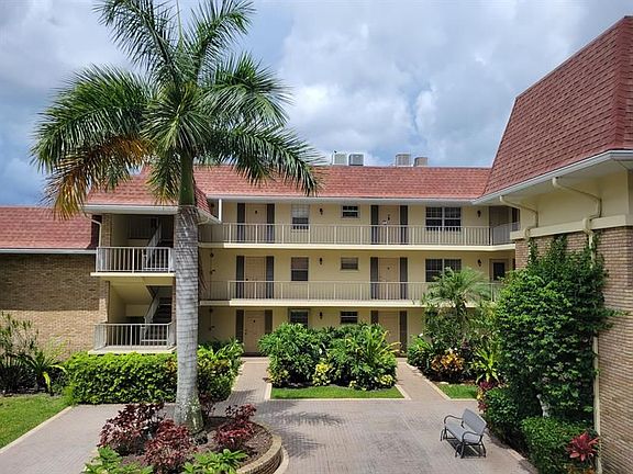 3rd image of 5580 S Tamberlane Cir #235