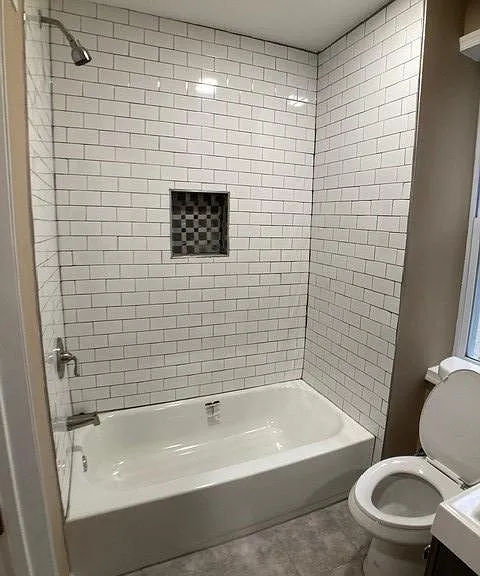 758 N Dekalb St — Photo 14