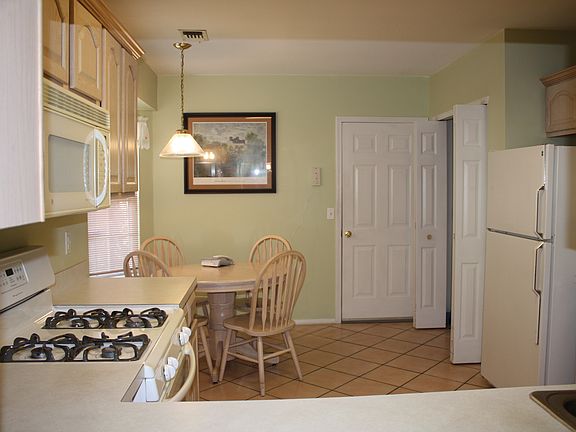 3rd image of 23 Ethan Cir