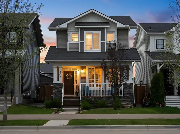 232 NW Vista Dr, Crossfield, AB T0M 0S0