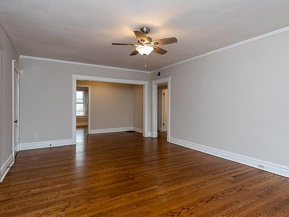 3rd image of 1309 McCausland Ave #2