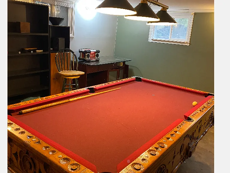 pic of game room