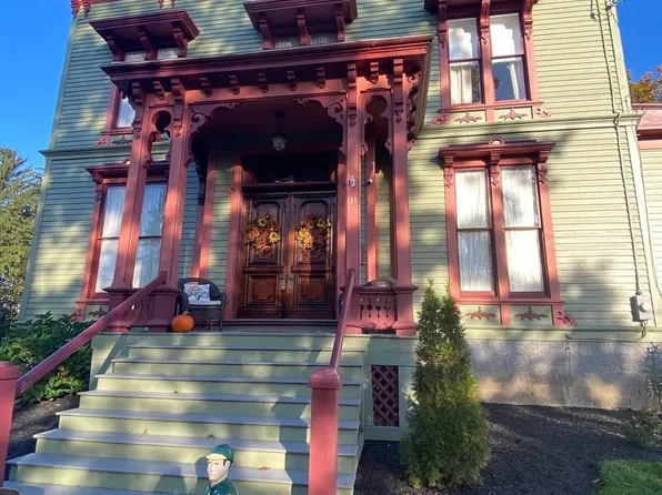 114 S William Street, Johnstown, NY 12095