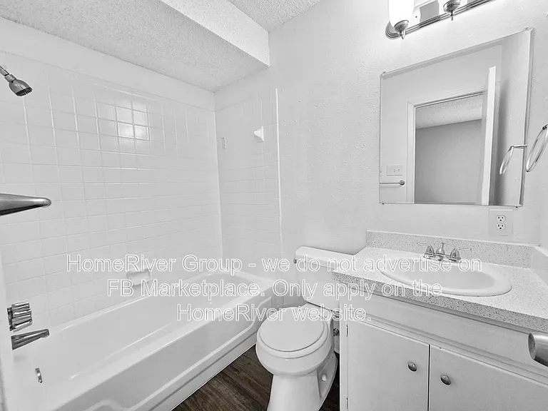 7453 Darien St — Photo 13