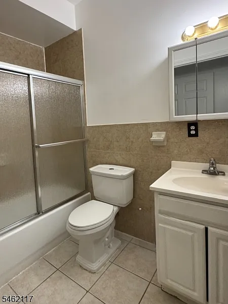 3 bed, 2.0 bath, $2,800 — Photo 3