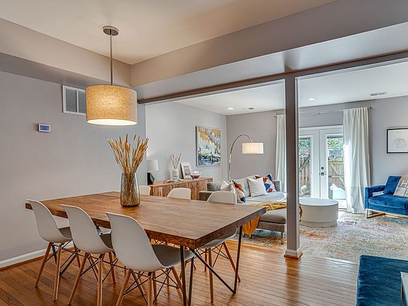 2nd image of 3834 Brighton Ct