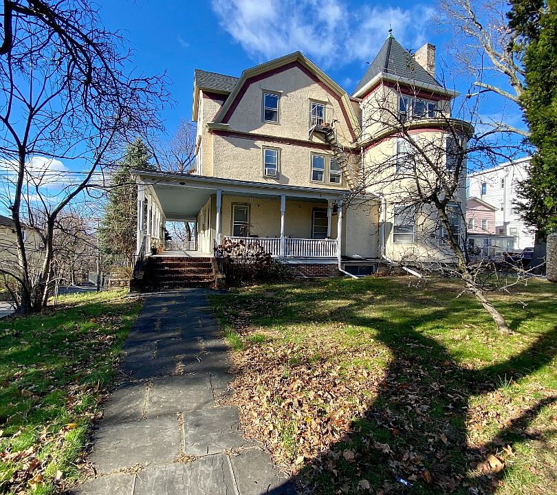 1st image of 61 S Washington St #2B