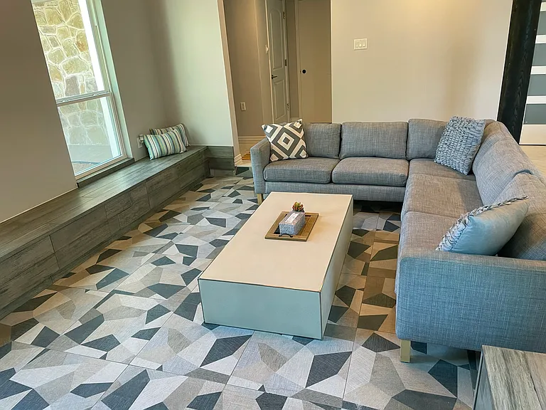 Living Room with plenty of seating and storage drawers