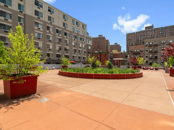 300 West 145th Street image 21 of 23