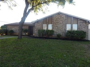 7036 Woodacre Rd, Fort Worth, TX 76133