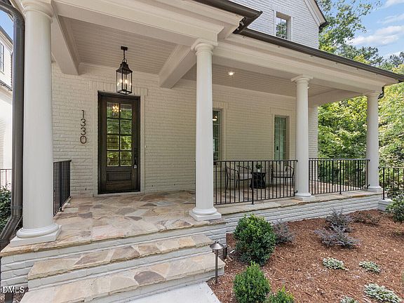 3rd image of 1330 Eldon Cir
