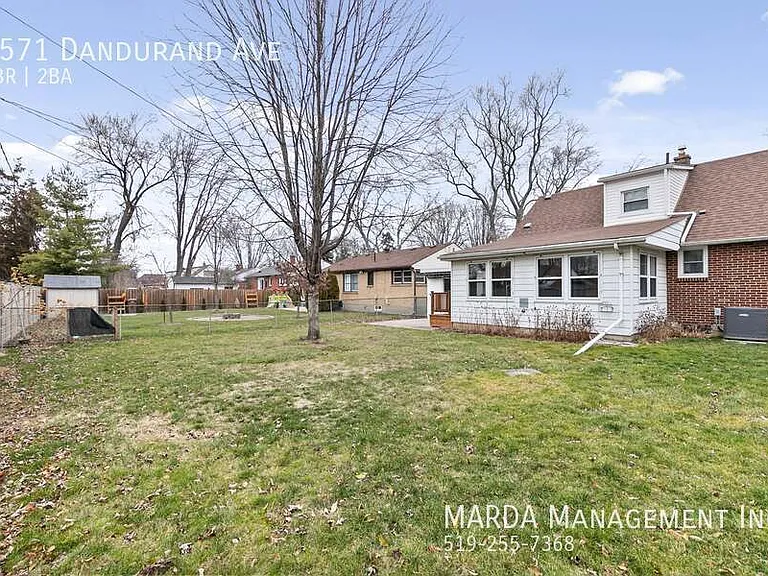 3571 Dandurand Ave — Photo 18