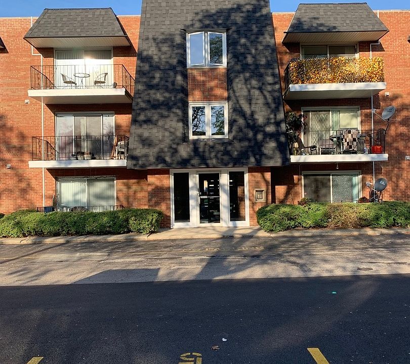 1st image of 10801 S Keating Ave APT 3NE