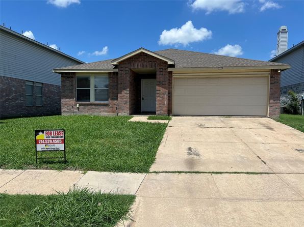 2329 Live Oak Dr