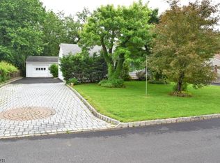 40 Harry Rd, Bridgewater, NJ 08807