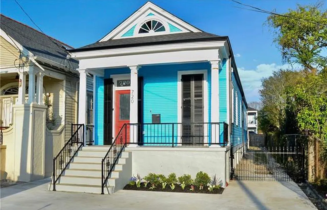 3 bed, 2.5 bath, 1463 sqft, $2,500 — Photo 1