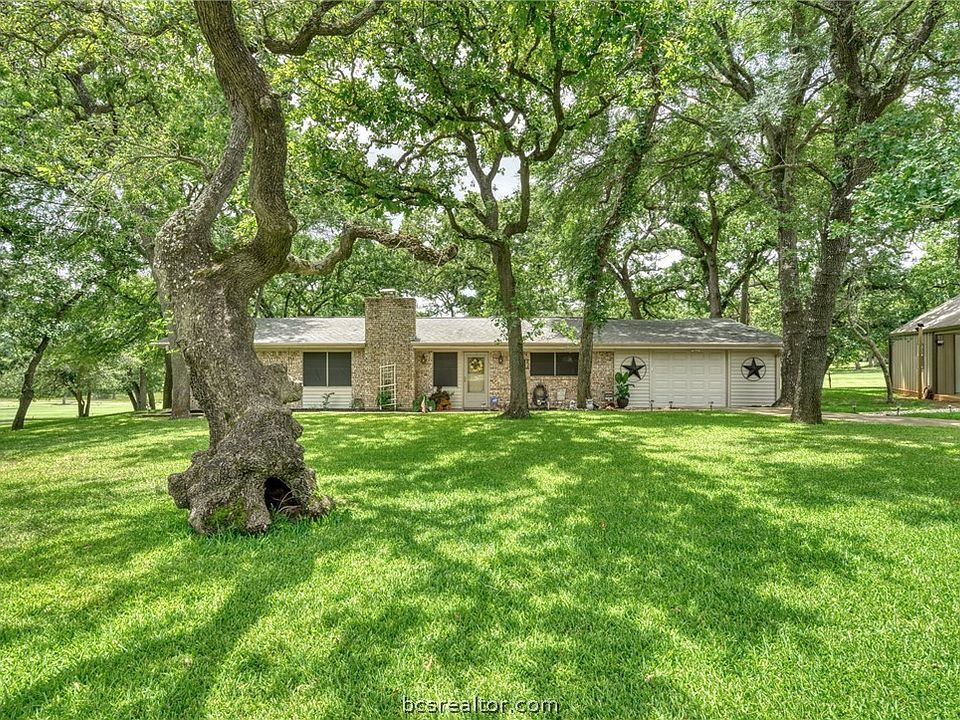1st image of 218 Golfview Dr N