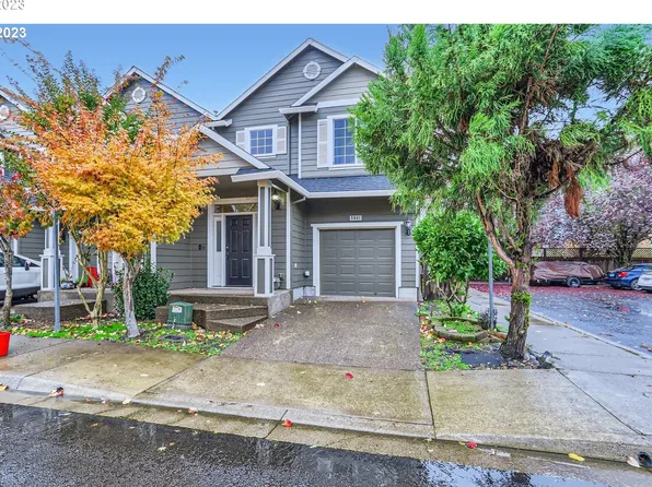 5041 SW Wentworth Ter, Beaverton, OR 97078