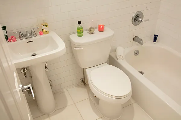 Rented by Blip LLC | media 23