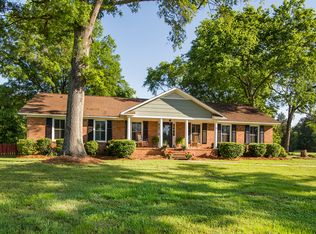 14302 Sledge Rd, Charlotte, NC 28278