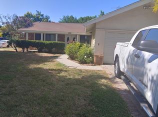 19161 Malden St, Northridge, CA 91324