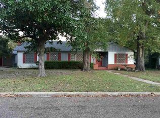 1405 S Lide Ave, Mount Pleasant, TX 75455