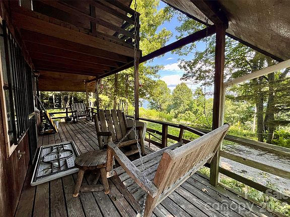 4th image of 200 Osborn Knob Rd