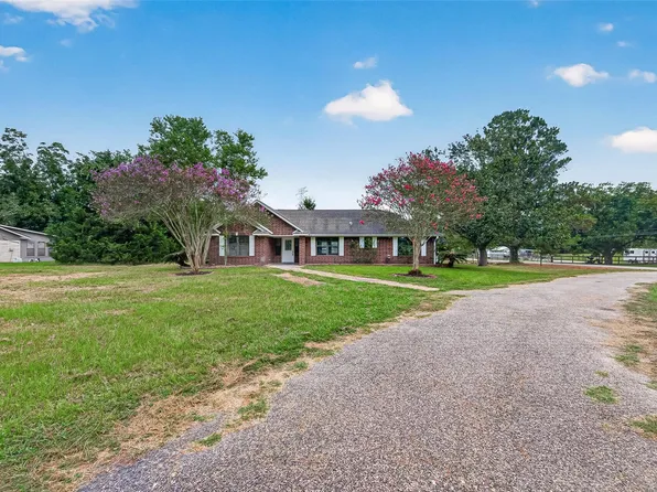 1643 County Road 540, Alvin, TX 77511