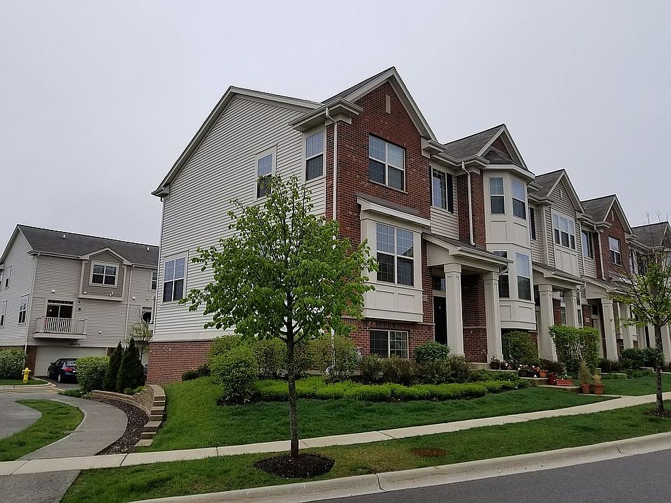 1st image of 28W074 Woodland Dr