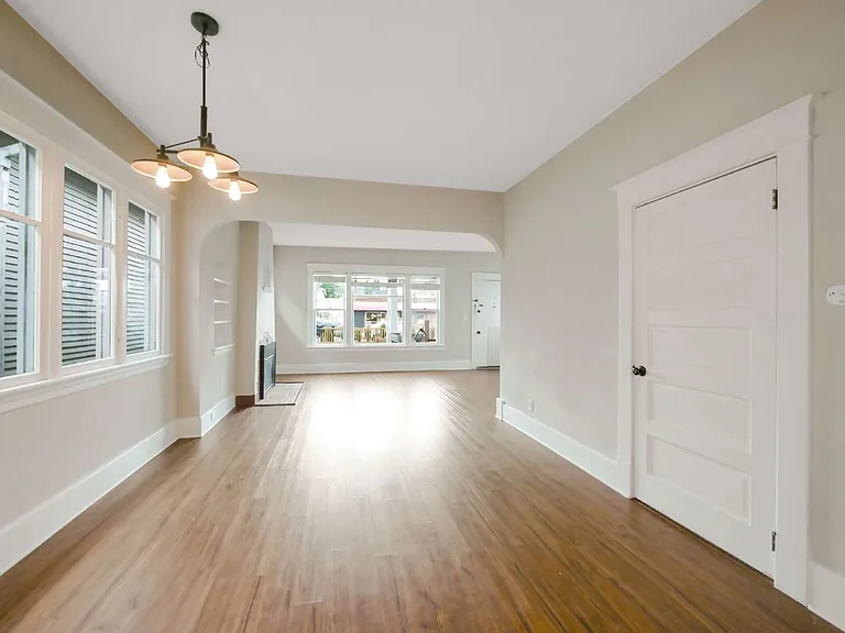 3615 Colby Ave — Photo 7