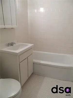 Rented by DSA Realty | media 27