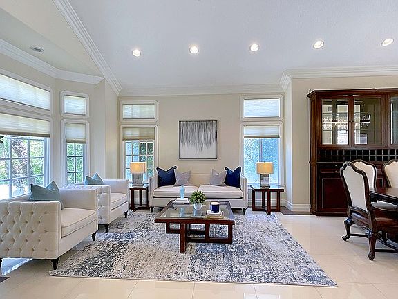 5th image of 3824 Hilton Head Way