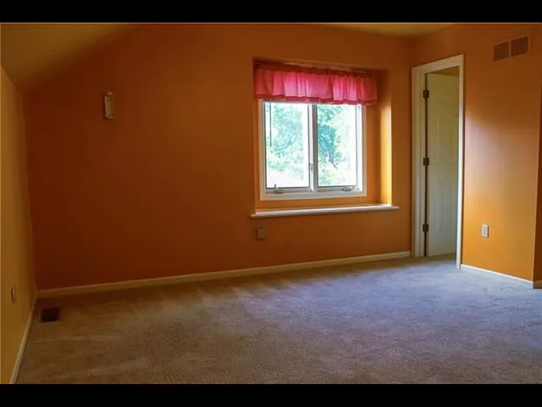 307 S Park Dr — Photo 13