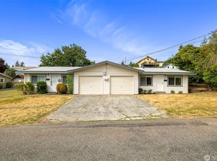 2018 E 15th St #2018, Bremerton, WA 98310