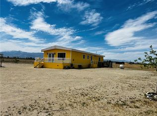 14425 Johnson Rd, Phelan, CA 92371