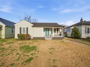 142 Clifton St, Hampton, VA 23661