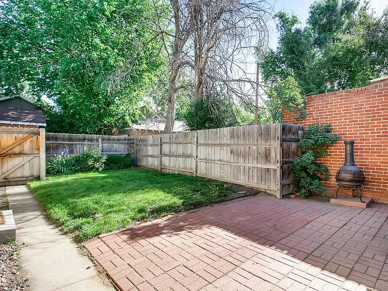 4031 Batavia Pl — Photo 30