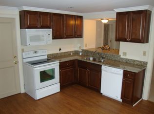 11 Freestone Ave APT 4W, Portland, CT 06480