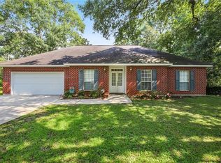 39601 Cherry Ln, Pearl River, LA 70452