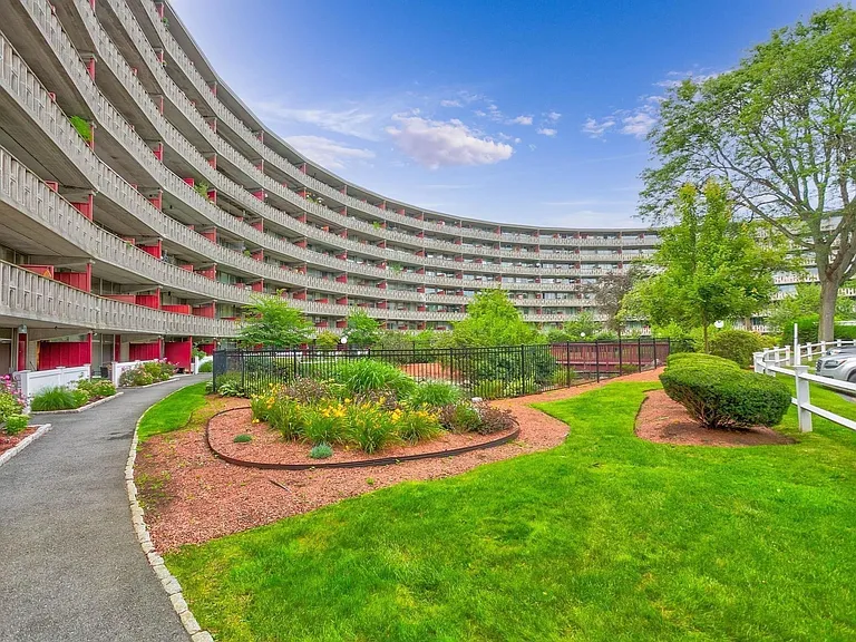 200 Swanton St #T30 — Photo 9